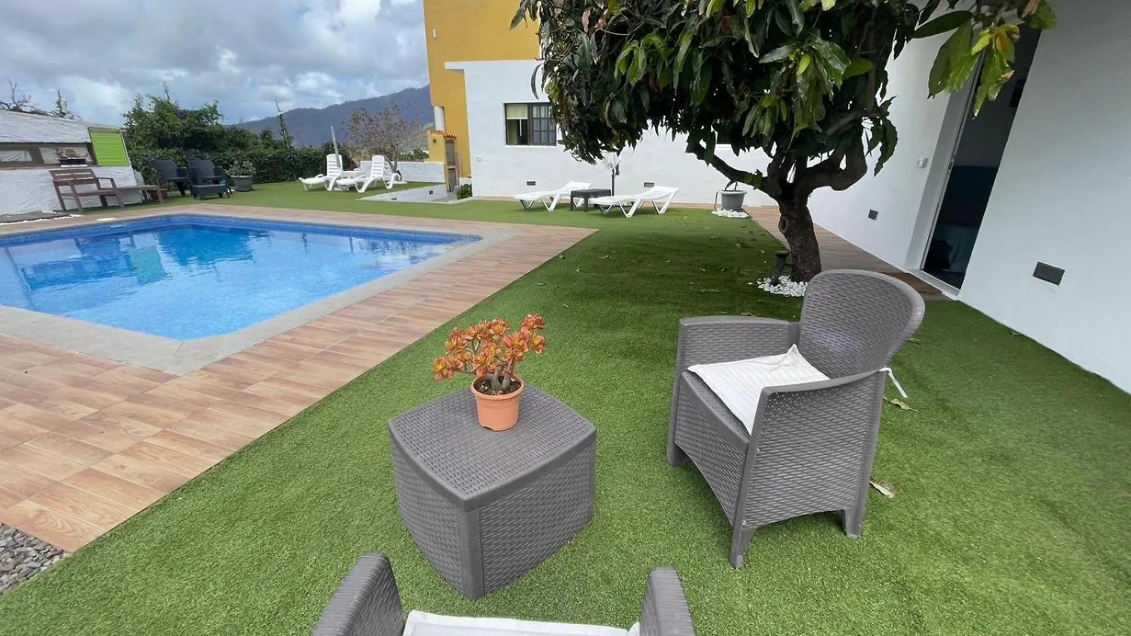Casa Mango, Con Piscina Y Vistas Al Mar Y Volcan El Paso
